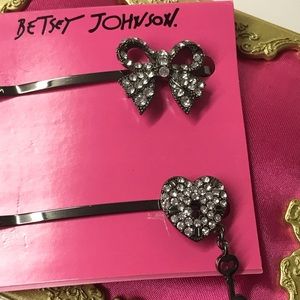 Betsey Johnson crystal rhinestone bow hair pins